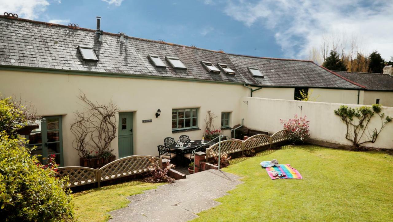 Long Barn Holiday Cottages Newton Abbot Exterior foto