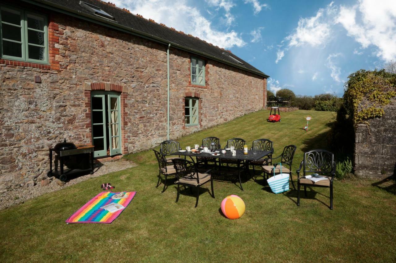 Long Barn Holiday Cottages Newton Abbot Exterior foto